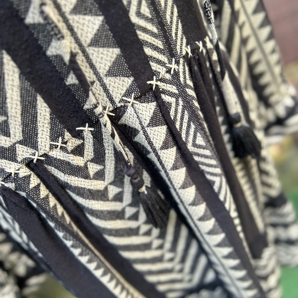 Anthropologie Dominique Tunic Dress Sz XS Maeve Black White Tribal Print - Picture 7 of 10